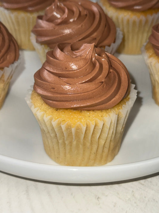 Vanilla Chocolate Cupcake